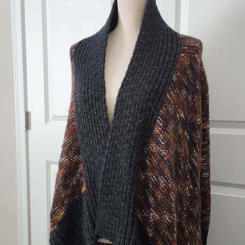 willow & clay Multicolor Knit Cardigan